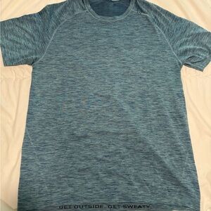 lululemon athletica Heathered Blue Short Sleeve Tee